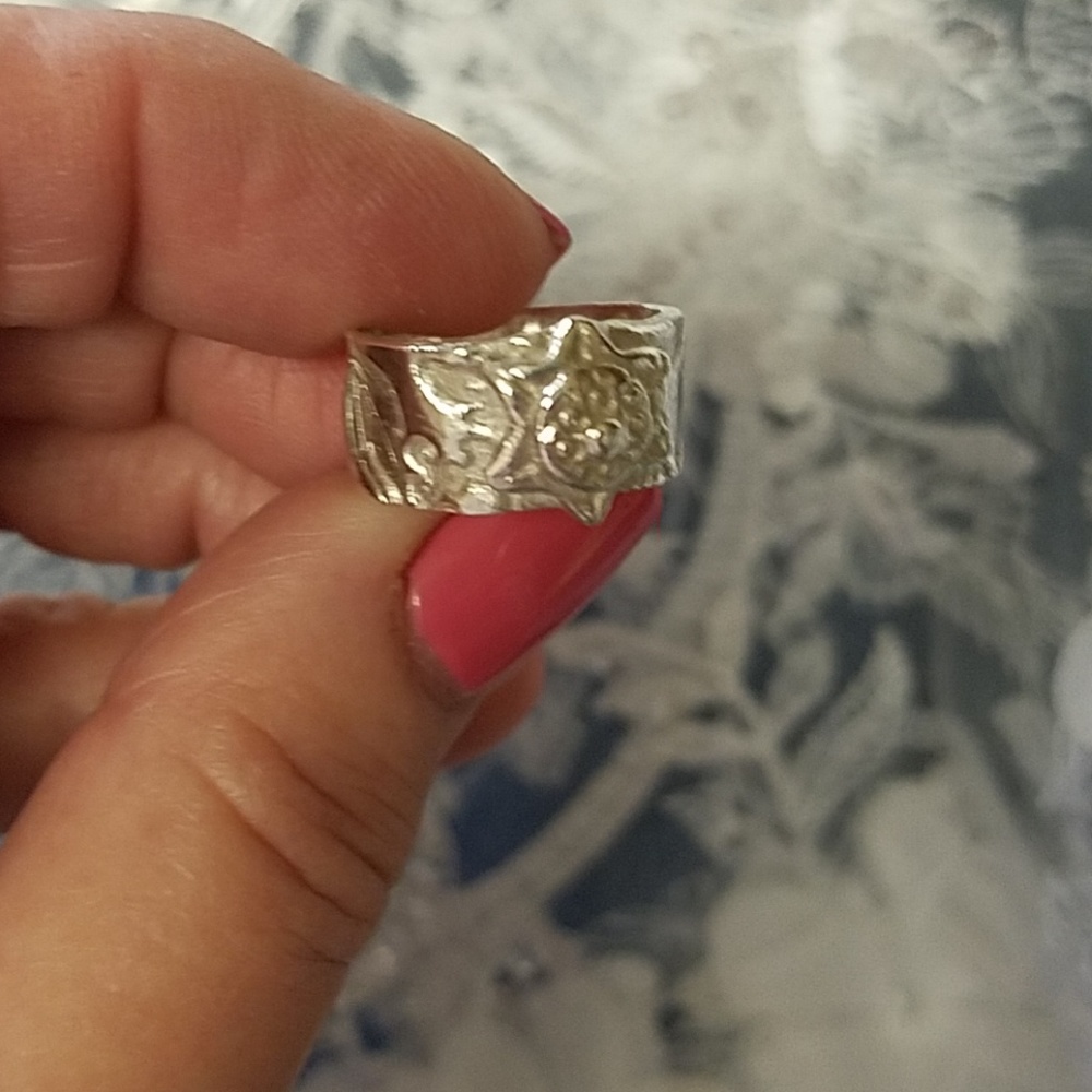 Designer Pure Silver Ring - Picture 5 of 5